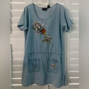 Light Blue Floral/Cardinals Pocket Denim Dress